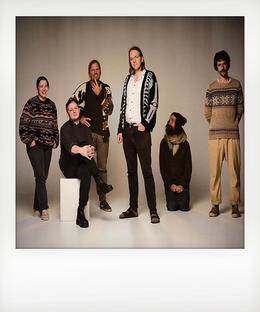 Sturt Avenue + Cherry Daisies